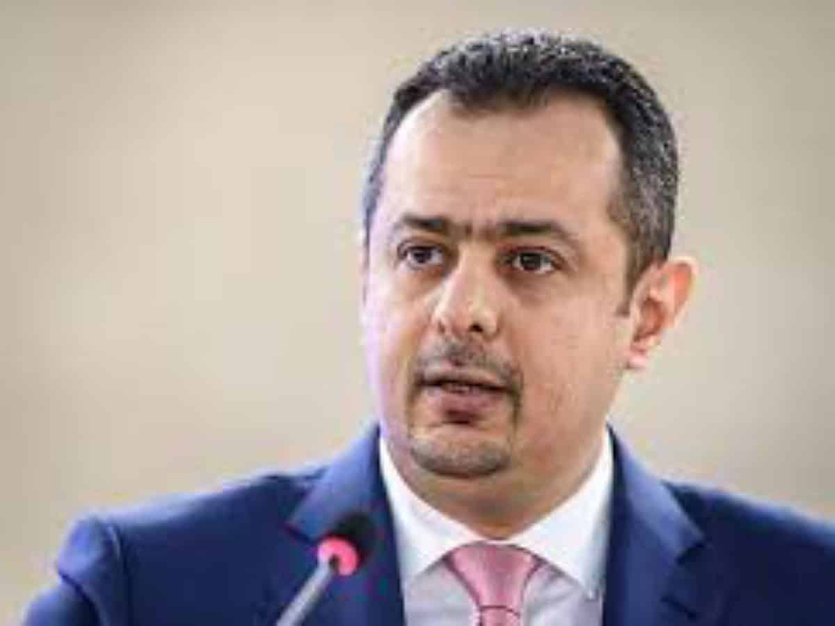 Houthi 'economic war' threatens peace prospects, Yemeni PM says