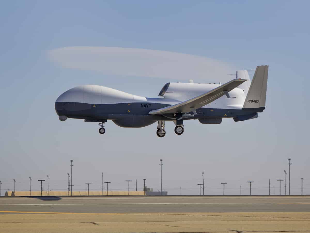 AI-controlled drone kills its human operator in simulated test in US