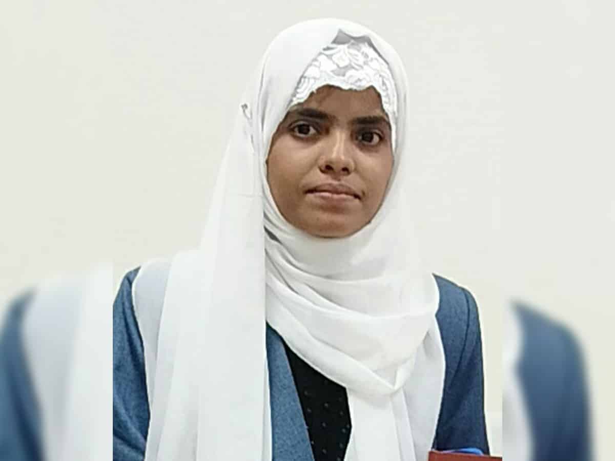 MANUU awards Ph.D. to Salma Khatoon in Computer Science