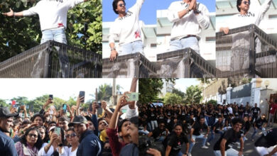 SRK does 'Pathaan' hook step on Mannat balcony to celebrate TV premiere