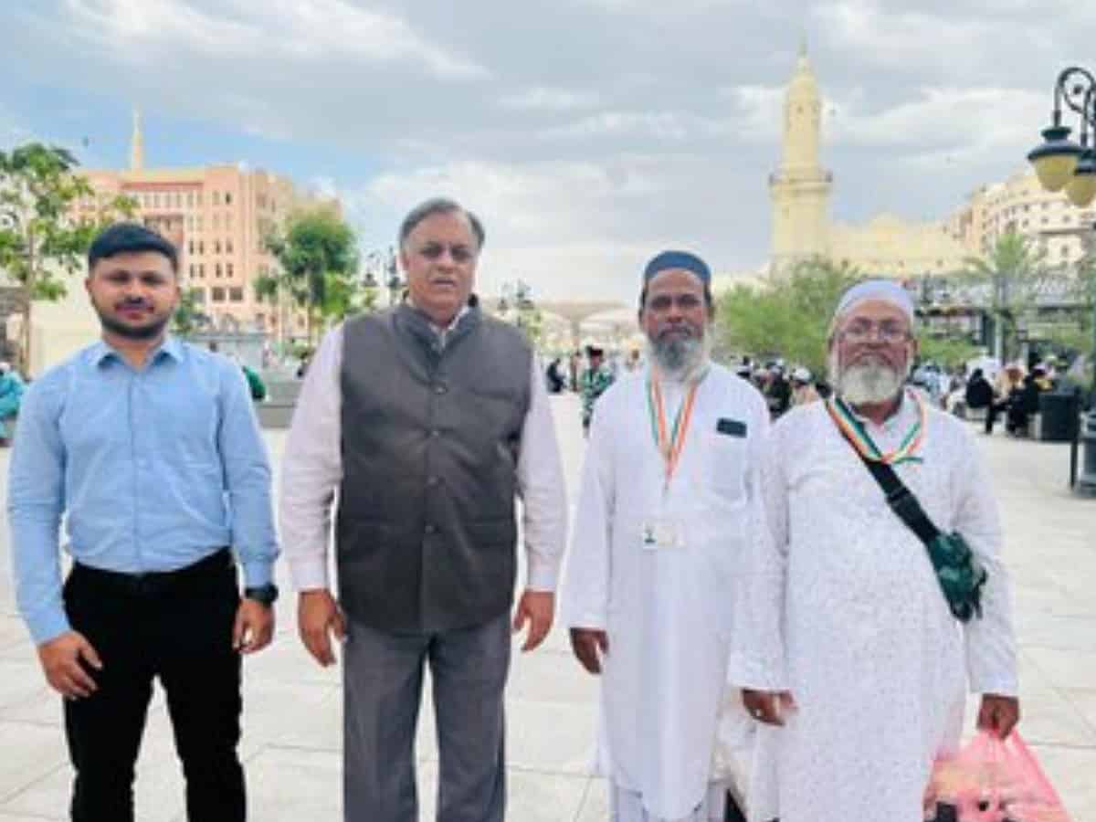 Suhel Ajaz Khan inspects arrangements set up for Indian Haj pilgrims in Makkah