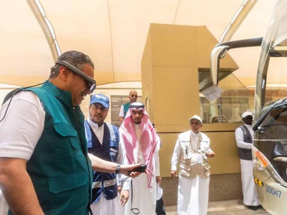 In a first, Saudi Arabia launches virtual reality glasses to monitor vehicles during Haj