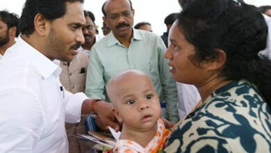 Andhra CM extends financial help to cancer-stricken baby