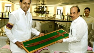 Model of Zulfiqar Sword gifted to Telangana CM KCR by HM