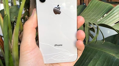 Future iPhones may be scratch resistant