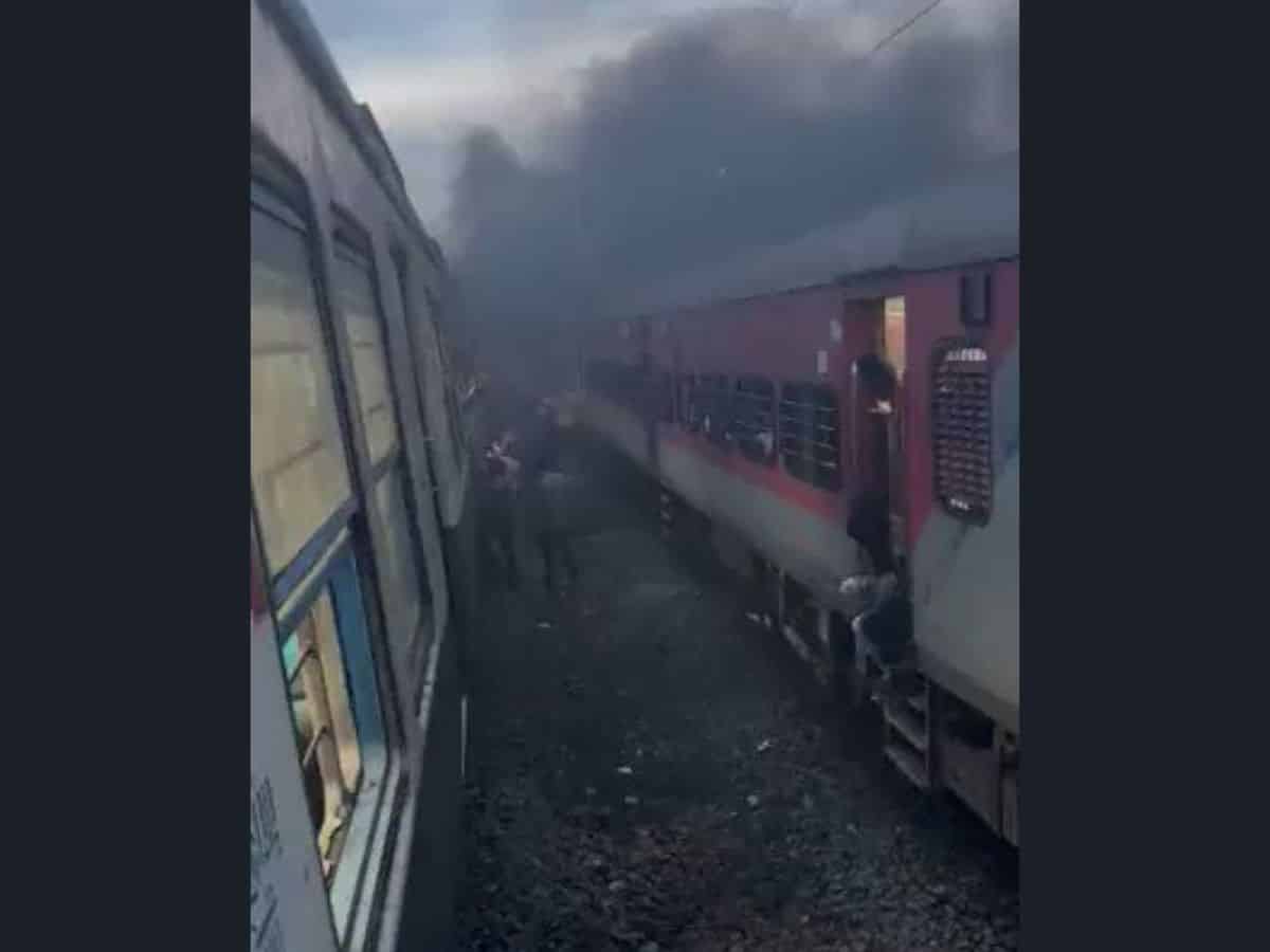 Lokmanya Tilak express train