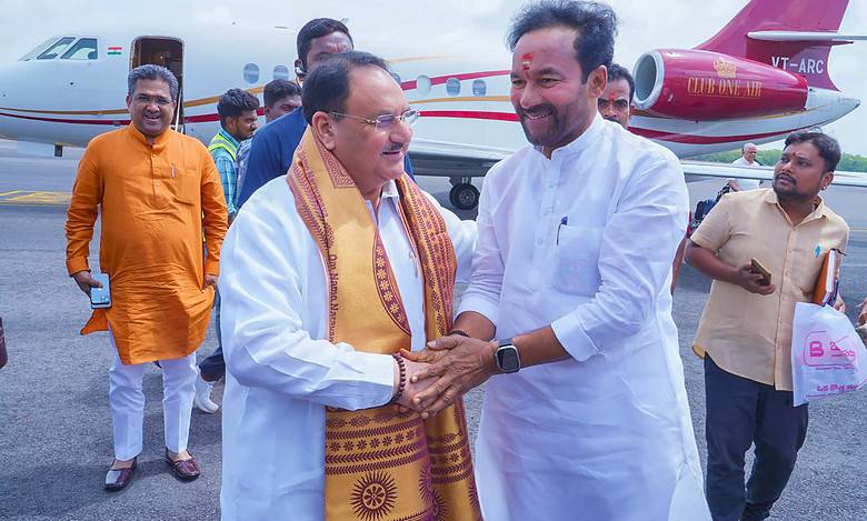 Telangana polls: BJP faces tough time in keeping the flock together