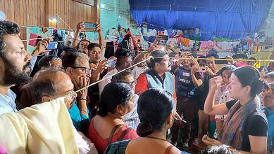 Opposition MPs visit violence-hit Manipur