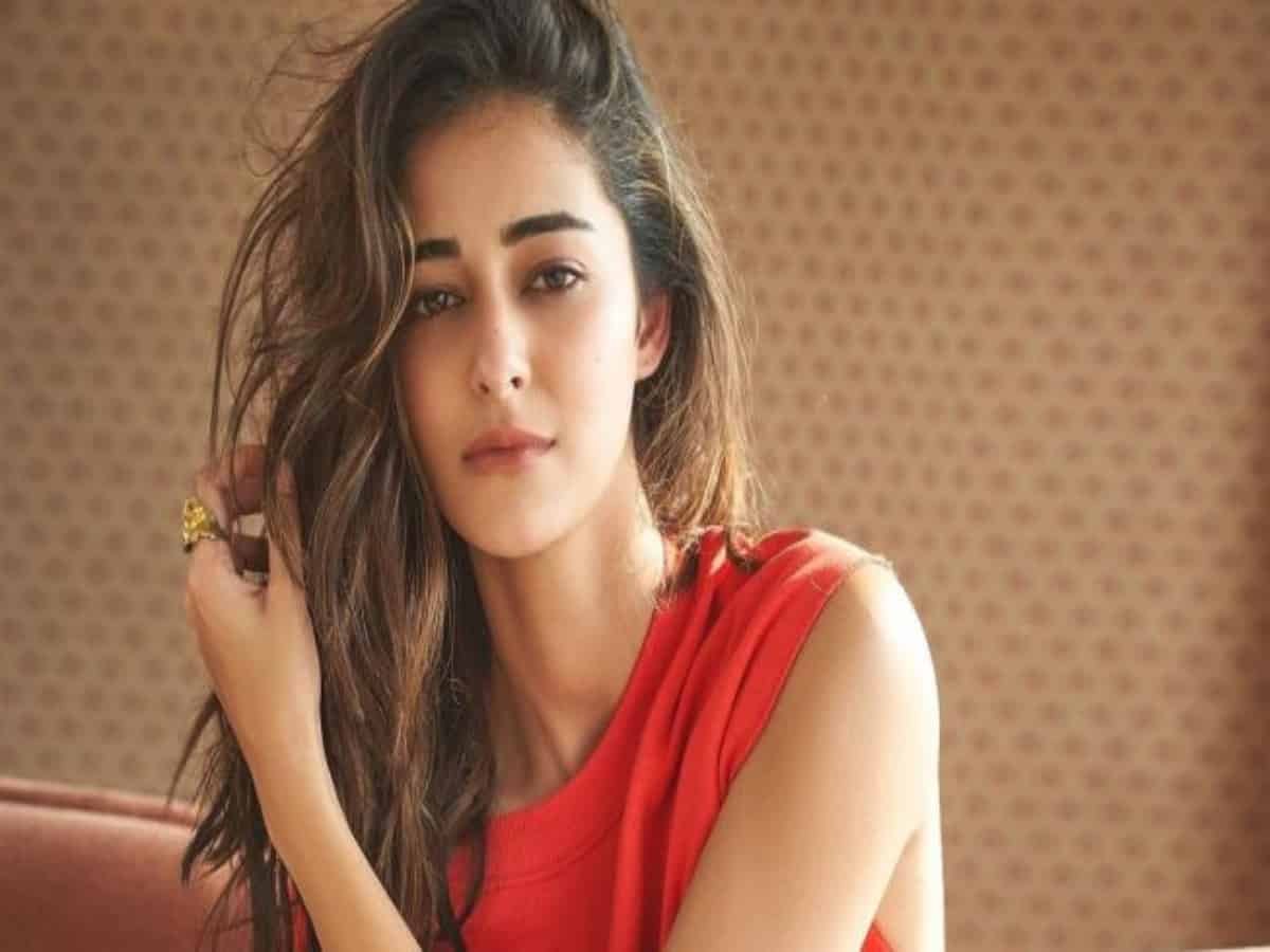 Ananya Pandey accidentally confirms dating THIS actor!