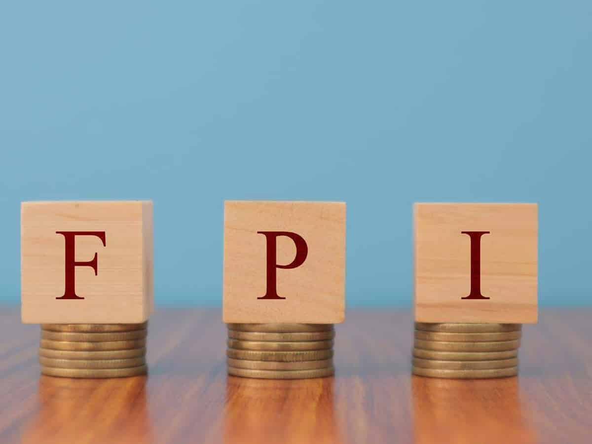 ‘Sell China, Buy India’ policy of FPIs cannot continue for long