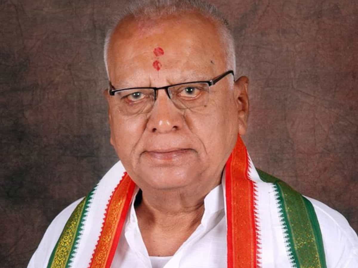 Former min Ramachandra Reddy passes away; KCR condoles demise