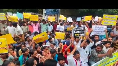 Hyderabad: Protest over teacher postings; DSC notification demanded