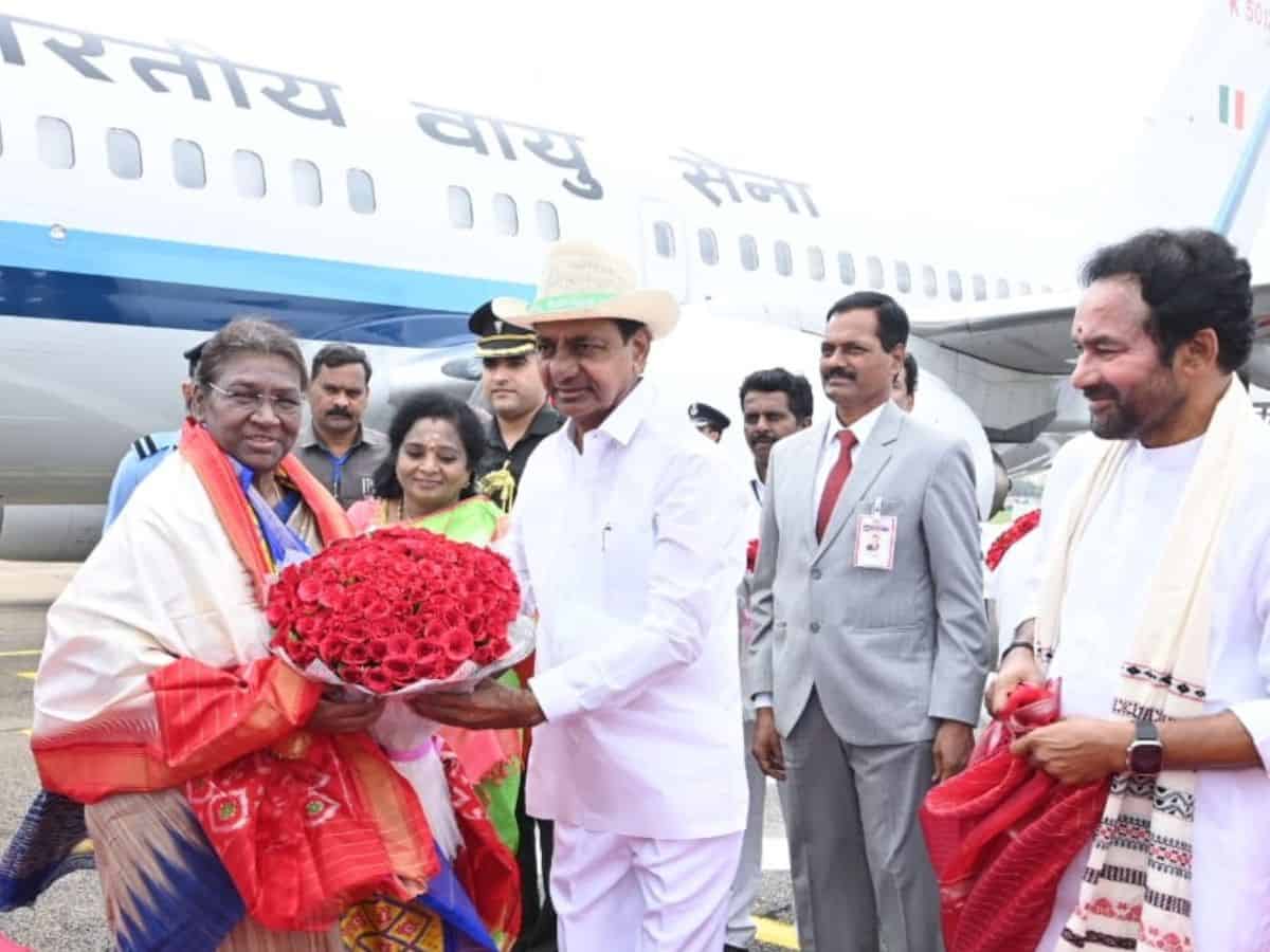 Prez Murmu reaches Hyderabad to attend Alluri's birth anniversary celebrations