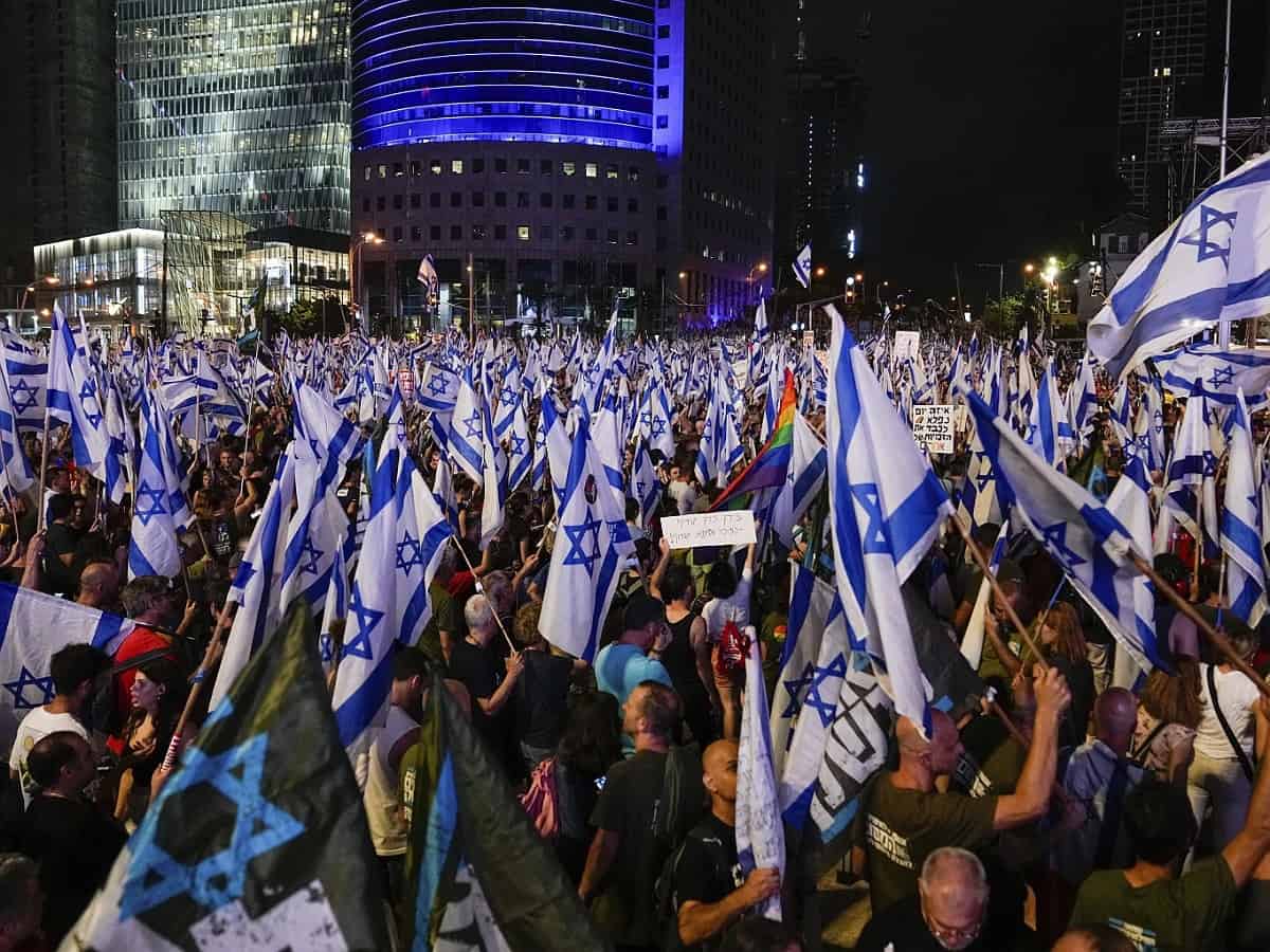 Israelis protests as Netanyahu plans judicial overhaul by July end