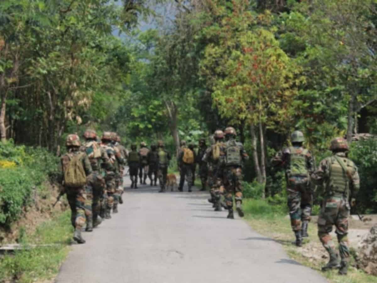 Manipur: Curfew relaxed in twin Imphal districts till noon on Monday