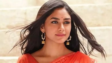 Mrunal Thakur hikes salary in Tollywood, check here