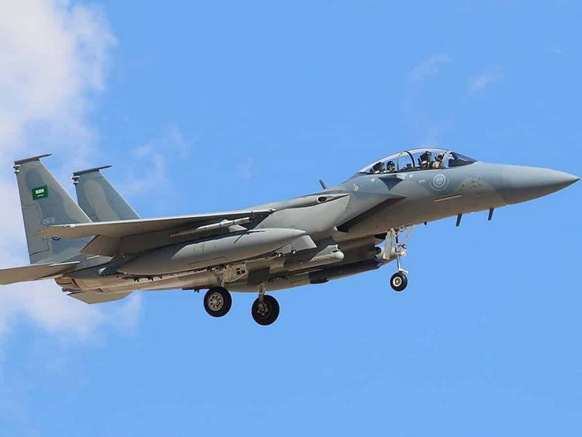 Saudi fighter jet crashes during training, killing crew