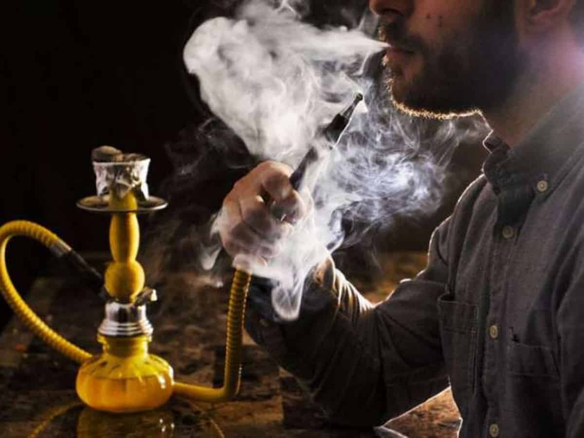 Istanbul governor bans shisha smoking in public spaces