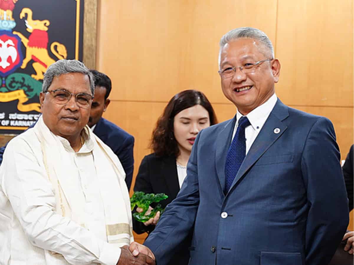 Siddaramaiah holds talks with Foxconn CEO