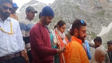 Sara Ali Khan performs Amarnath Yatra, seeks blessings