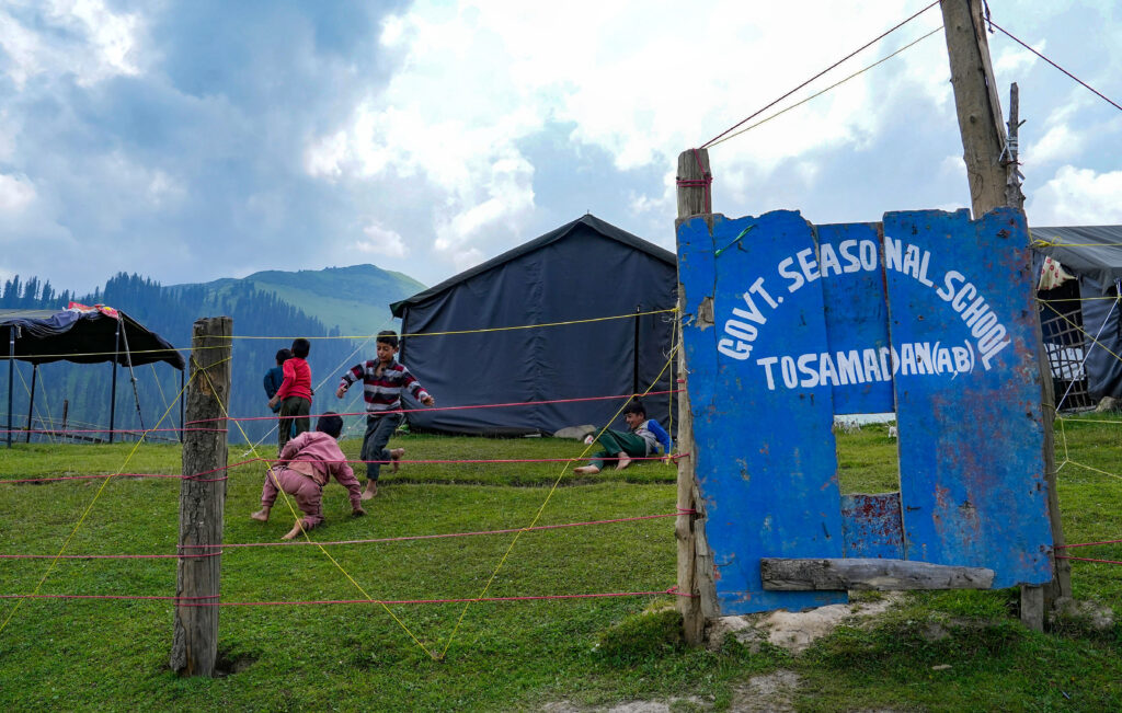 Standalone: Seasonal schools for Bakerwal children