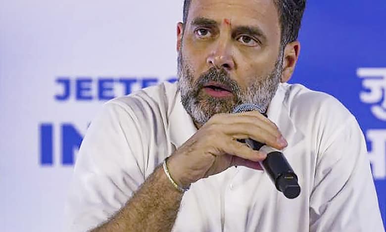 Centre is hiding our poor people from guests: Rahul on G20 beautification