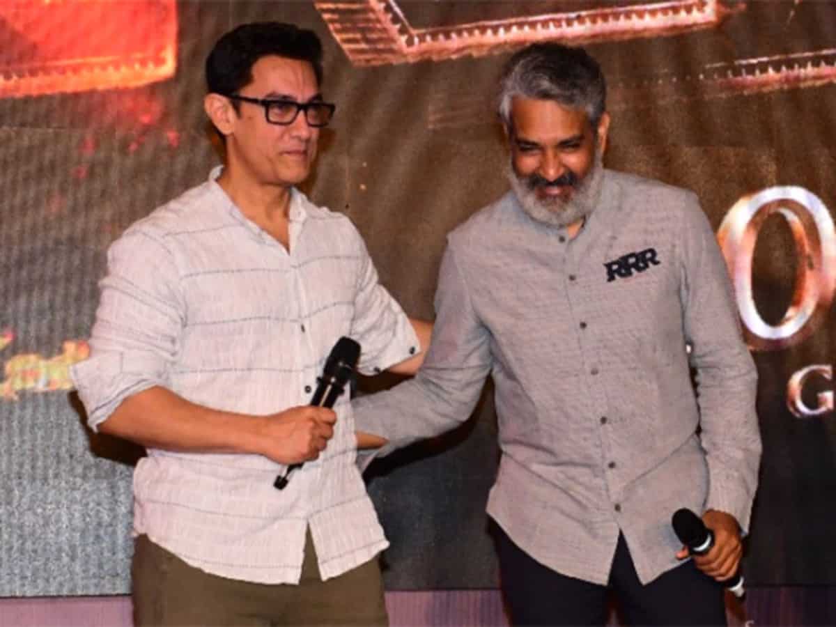 Rajamouli Finds Aamir's Acting 'Overdone' in Laal Singh Chaddha