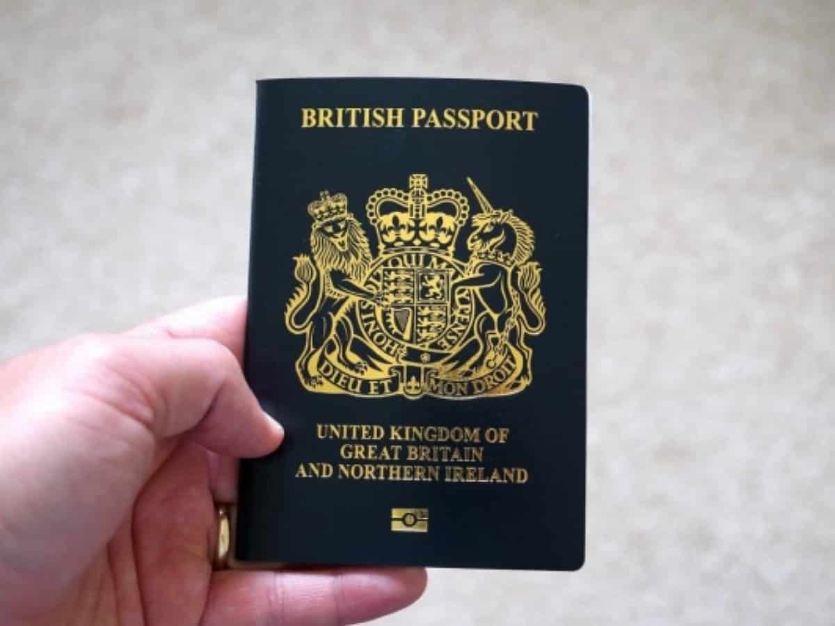 Saudi Arabia launches electronic visa waiver for UK, Ireland citizens