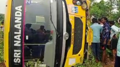 Telangana: School bus with 30 students overturns in Mahabubabad