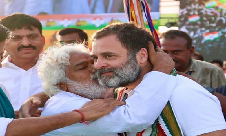 Mallikarjun Kharge, Rahul Gandhi, Priyanka Gandhi condole death of Gaddar