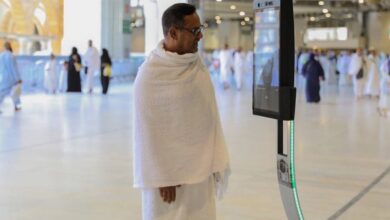 Saudi: 'Guidance robot' to assist visitors, pilgrim at Makkah's Grand Mosque