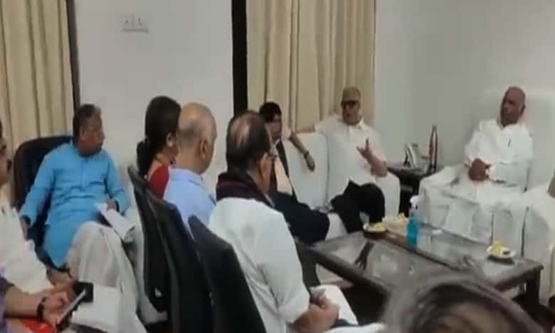 INDIA leaders meet in Parliament, seek PM’s statement on Manipur