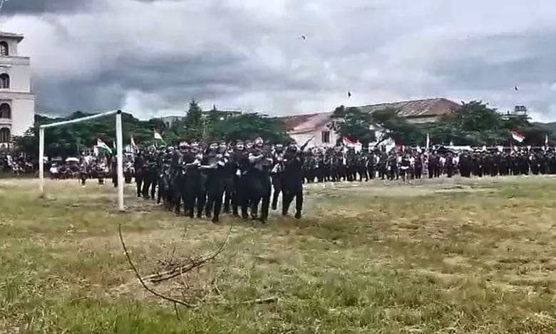 Manipur govt seeks report over display of firearms at ‘unofficial’ I-Day parade