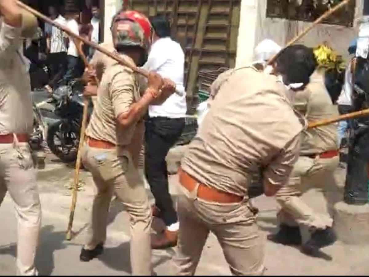 Lawyers boycott work to protest Hapur police lathi-charge
