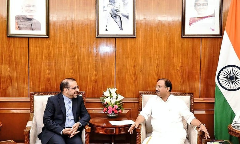 MoS Muraleedharan thanks Iranian envoy Iraj Ilahi for early release of 8 Indian fishermen