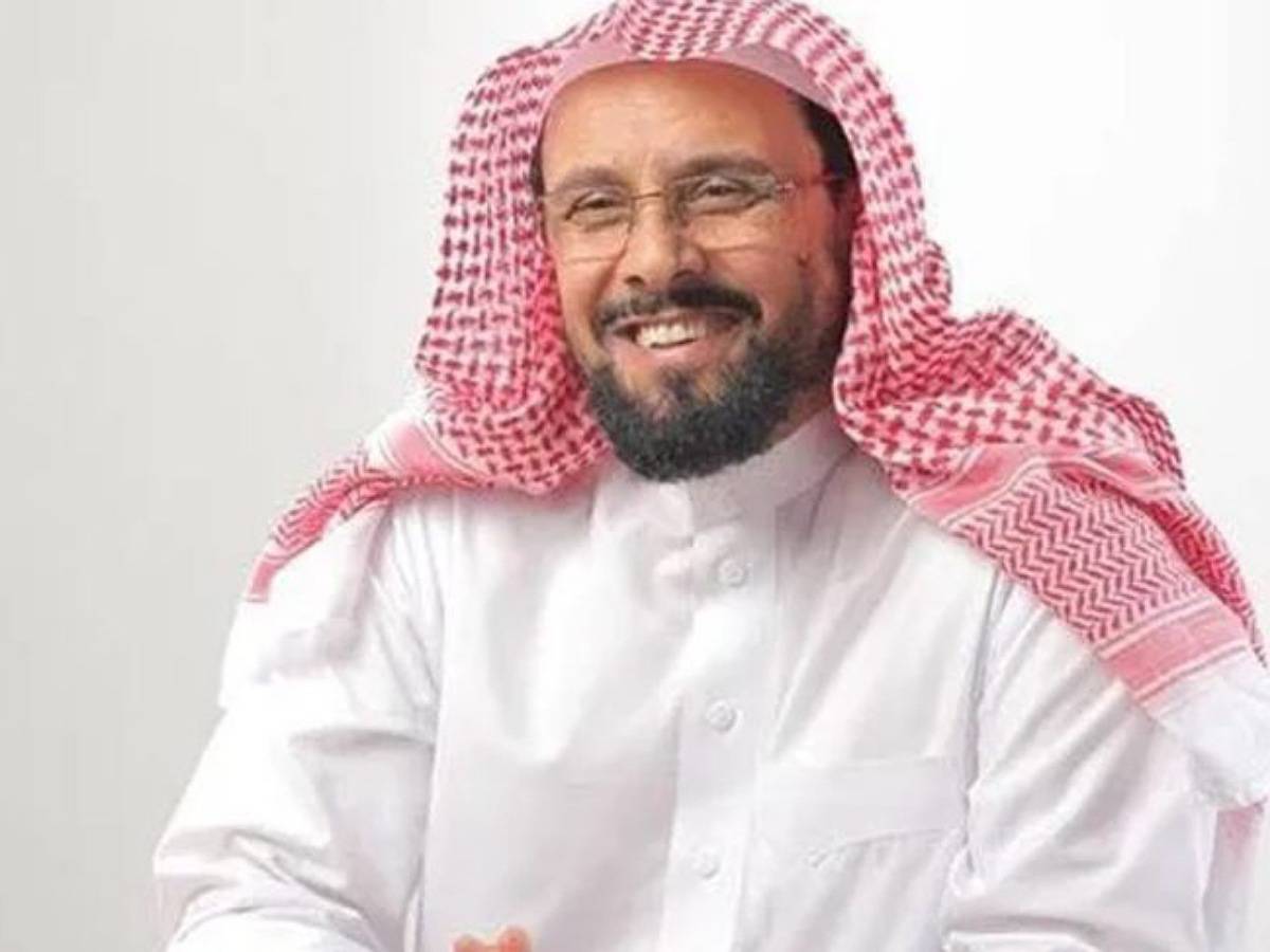 Saudi Arabia: Brother of prominent preacher sentenced to death for 'tweeting his opinions'