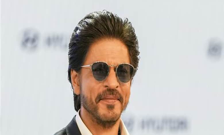 SRK's unpaid cameos that stole the show: Krazzy 4 to Brahmastra