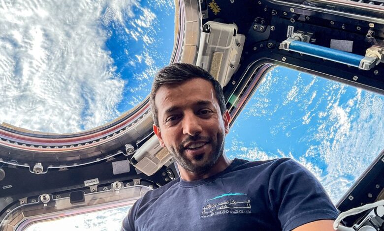 UAE astronaut undertakes HRF veg experiment on the ISS