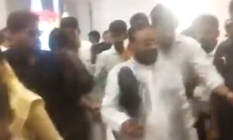 Video: Shoe thrown at SP leader Swami Prasad Maurya by ‘BJP worker’