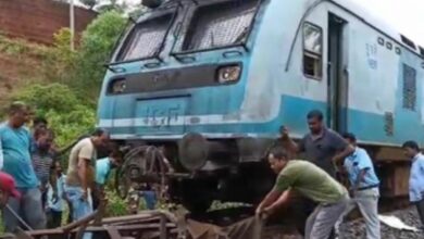 train hits stone-laden trolley