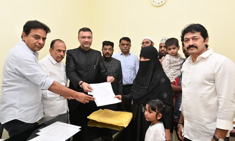 Train firing: Telangana govt grants job, 2BHK to victim’s kin