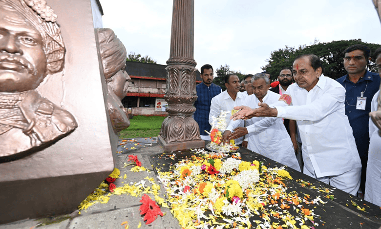 ‘Neither with INDIA nor NDA…’: KCR in Maharashtra