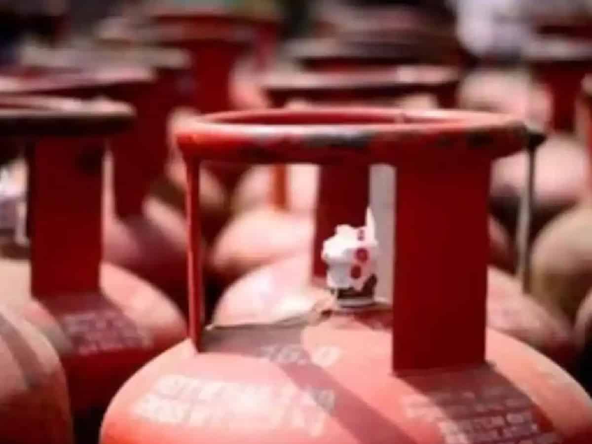 LPG price cut to have financial implication of Rs 7,680 cr in current fiscal
