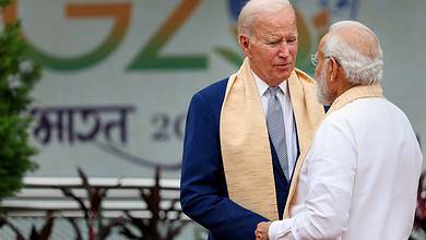 G20 Summit: Delegates at Rajghat