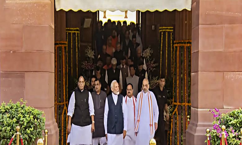 PM Modi walks to new Parliament building with Cabinet colleagues, MPs