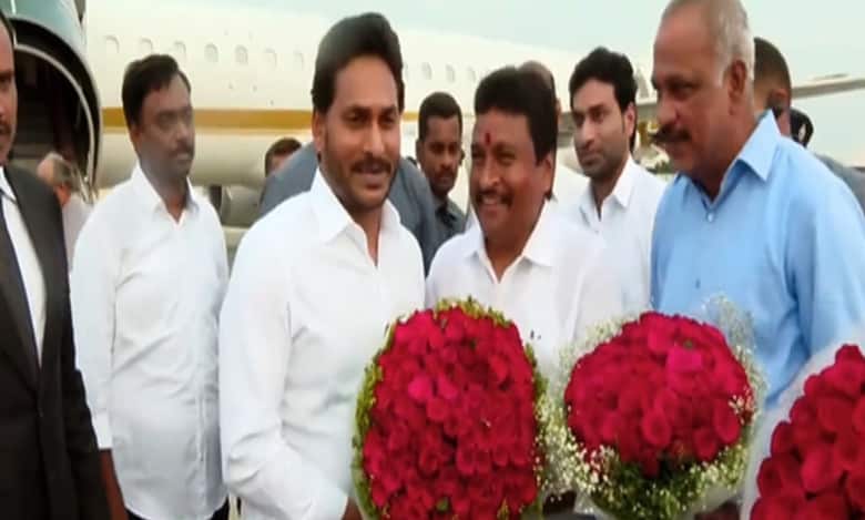 Andhra CM returns from 10-day London tour