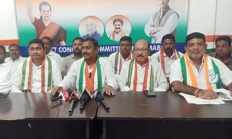 Telangana: Nizamabad prepares for Congress meet on Sept 17