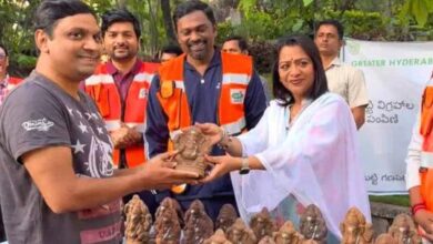 Hyderabad: Clay Ganesh idols distributed by GHMC at Vengalrao Park