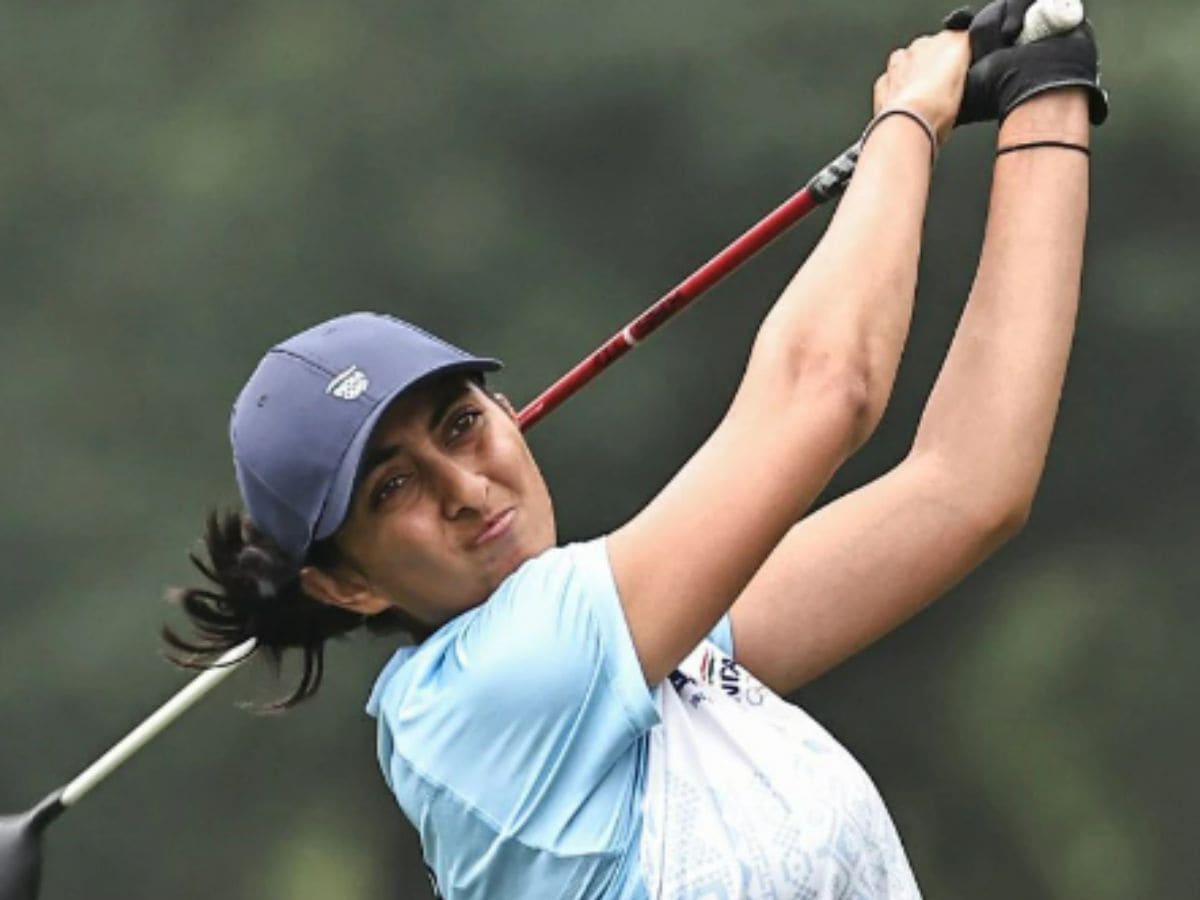 Aditi Ashok closes in on historic gold; Indian women's team marches to top slot