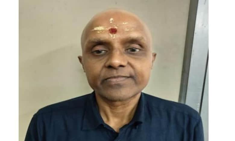 'Baba' dupes people of Rs 34 cr; held in Hyderabad after 8 yrs